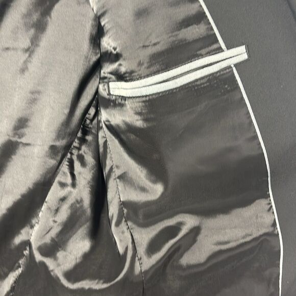 J. Ferrar Black Two Button Business Sport Coat Blazer Jacket Size 40R Slim Fit - Picture 9 of 12